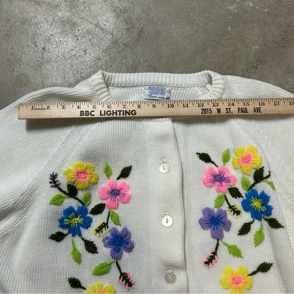 Vtg Sears 1960s Floral Crewel Embroidery Cardigan Pinup Boho Retro Acrylic XL - Picture 11 of 15